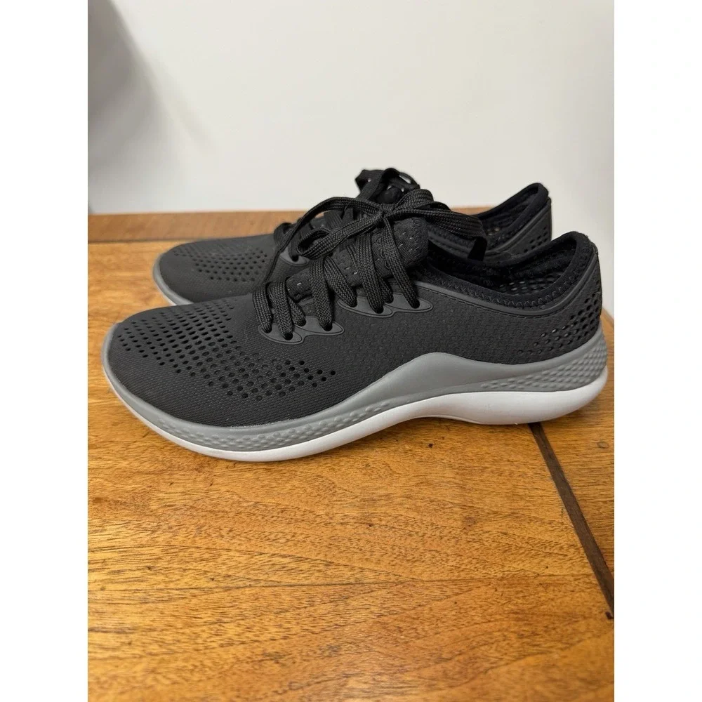 Crocs LiteRide 360 Pacer Athletic Sneakers Women's Black Lace-Up Shoes Size 7